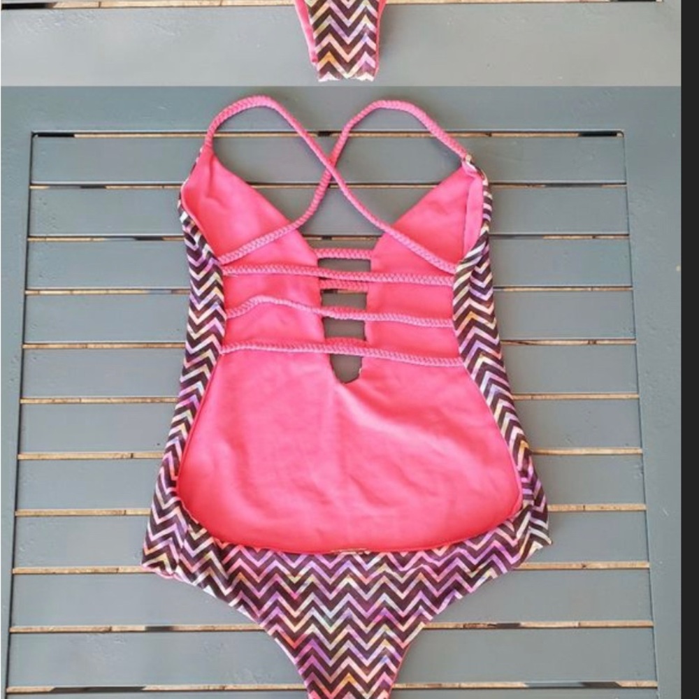 San Lorenzo Reversible one piece - Picture 9 of 10